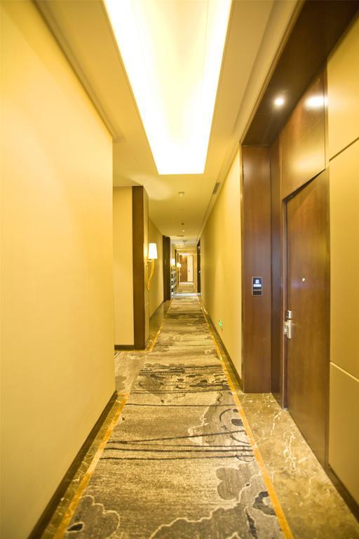 Sovereign Regency Hotel Taiyuan 外观 照片